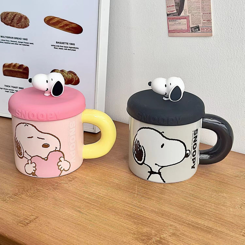 Snoopy Ceramic Mug with 3D Figurine Lid